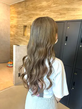 ロング カラー suri-ru hair【スリールヘアー】所属・FURUSAWA AOIのヘアスタイル