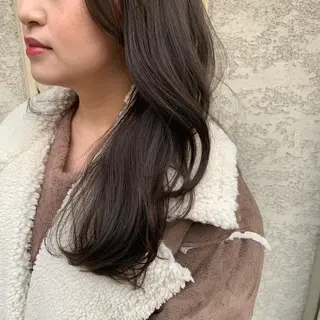 セミロング 韓国🇰🇷髪質改善 Chisaki치사키のヘアスタイル