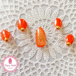 ネイル tiarynail K Kのネイルデザイン
