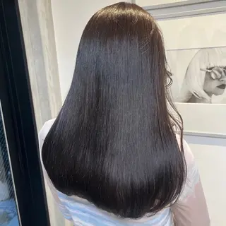 ミディアム カラー カジュアルを女っぽく 𝗮𝘆𝗮𝗰𝗼のヘアスタイル