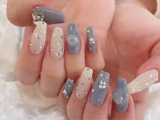 ネイル VIVIAN リサのネイルデザイン