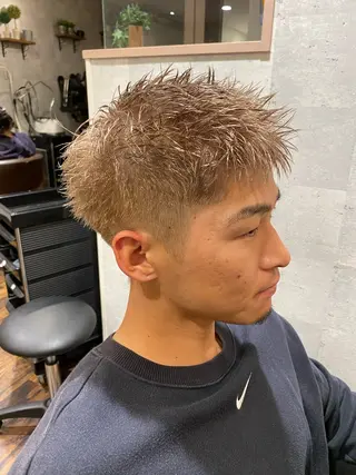 ショート カラー メンズ ミモリ ユウタのヘアスタイル
