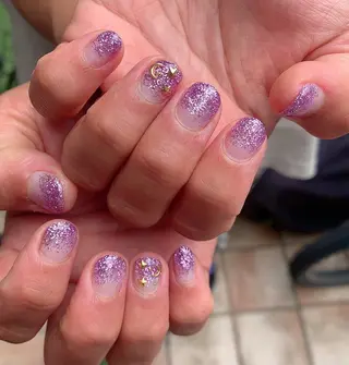 ネイル MINAMI nailsのネイルデザイン