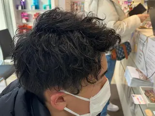 ショート パーマ メンズ 韓国風メンズ/毛流れ ヘアなら須田龍世のヘアスタイル