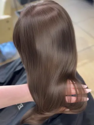 セミロング 海外風レイヤー🎀 新宿MOMOKA🍑のヘアスタイル