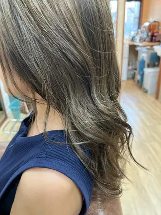 ロング カラー 🍇おぐら めぐみ🍇のヘアスタイル