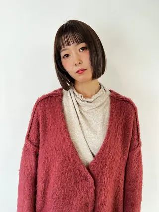 ショート カラー 顔周りレイヤー/韓国 ブリーチminamiのヘアスタイル