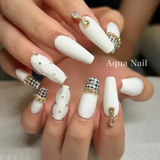 ネイル AQUA NAIL所属・AQUA NAILのネイルデザイン