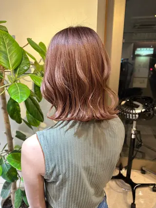 カラー Lond  Emi 艶髪モテヘアのヘアスタイル