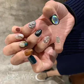 ネイル Seis Shihoのネイルデザイン