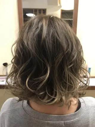 ミディアム chill out 塚口本町店のヘアスタイル