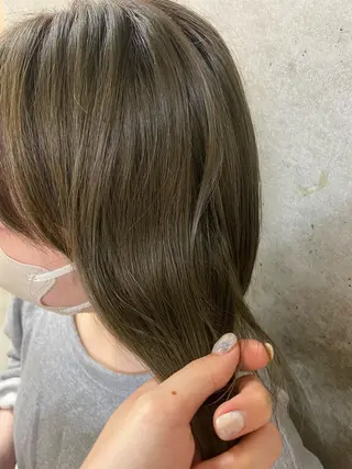 ミディアム ショートヘアとカラー の専門家/もりしーのヘアスタイル