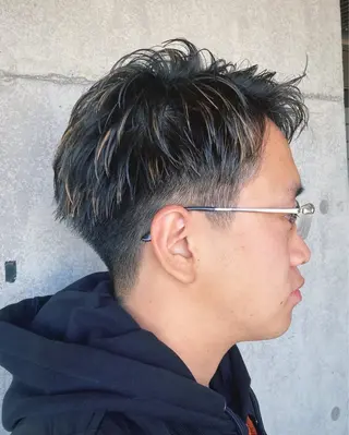 カラー 茅ヶ崎/ブリーチ/ カラー/かえでのヘアスタイル