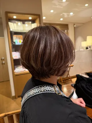 ショート カラー 津田 幹太のヘアスタイル