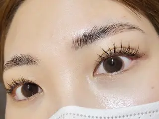 アイブロウ マツエク・マツパ 💜bora .のネイルデザイン