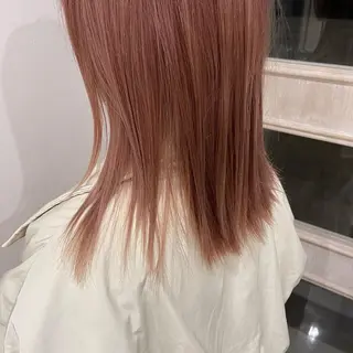 セミロング カラー akane .のヘアスタイル