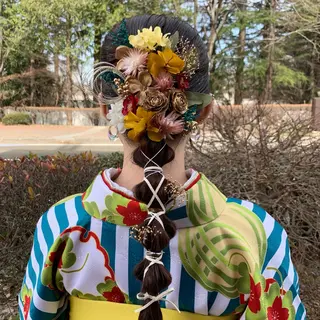 ヘアアレンジ Nico所属・Nico🌛 Karenのネイルデザイン