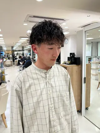 ショート パーマ メンズ ハイトーン/ウルフ /レイヤー/坂野幸伸のヘアスタイル