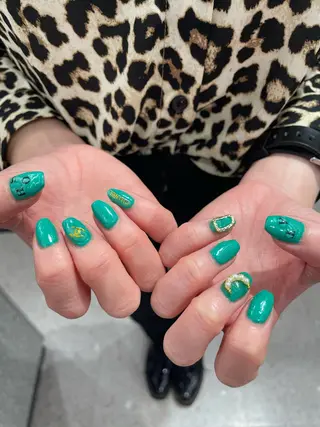 ネイル 束感まつ毛/ネイル/ LED♥KIRARAのマツエク・マツパデザイン