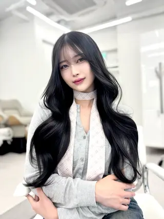 ロング カラー 🫧いちの 🫧のヘアスタイル