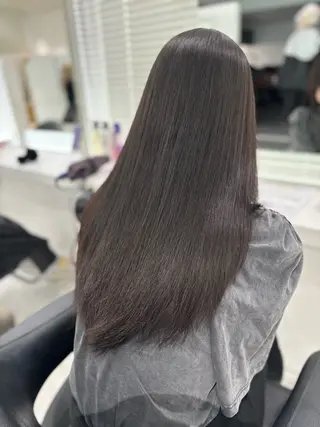 ロング ブリーチなし透明感 ×縮毛矯正🤍ユウのヘアスタイル