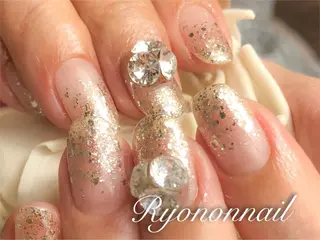 ネイル Ryononnail(リョノンネイル)所属・Ryononnail 上谷典子のネイルデザイン