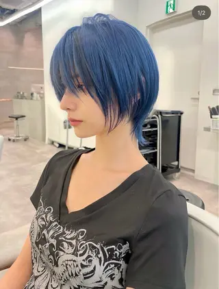 ショート ハイトーン/艶カラー 𝐧𝐨𝐚のヘアスタイル