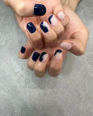 ネイル kiii.__ ✴︎*のネイルデザイン