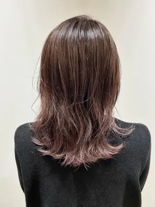 ミディアム カラー 🐺ウルフ/レイヤー 似合わせ‎🤍沙羅のヘアスタイル