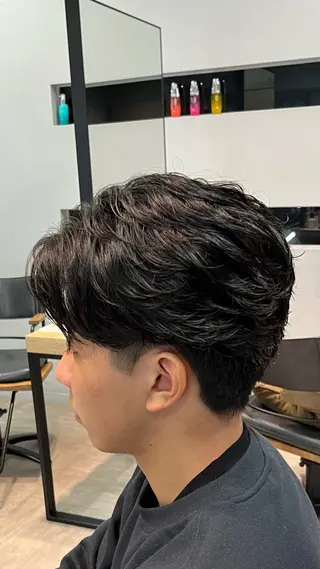 パーマ メンズ メンズカット パーマ飯野友喜のヘアスタイル