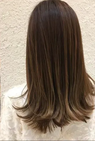 セミロング 縮毛矯正/髪質改善/ 石橋代智のヘアスタイル