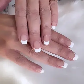 ネイル シュシュ 🎀 girly nailのネイルデザイン