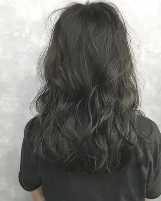 ロング カラー レイヤーカット BLend 渋谷のヘアスタイル