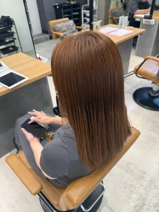 カラー 阿部 美優のヘアスタイル