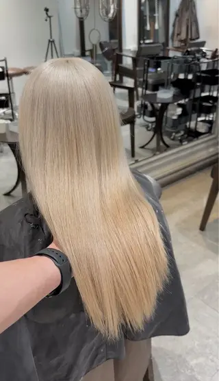 ミディアム カラー パーマ ヘアアレンジ メンズ ブリーチカラー🤍 颯馬🐈‍⬛のヘアスタイル