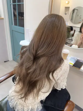 ロング カラー レイヤー/顔周り /いいぬまみかのヘアスタイル