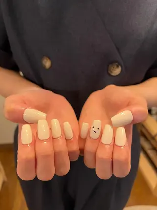 ネイル Nes.Nail所属・Miyagi Asamiのネイルデザイン