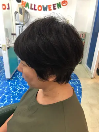 ショート カラー CoCooN Hiromiのヘアスタイル