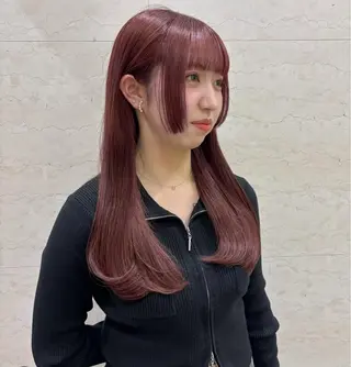 ロング 熊澤 綾乃のヘアスタイル