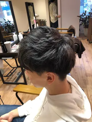 カラー メンズ Live店長 yumenaのヘアスタイル