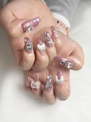 ネイル うにゃねいる🌷 Mayaのネイルデザイン