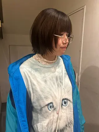 ショート hen所属・心斎橋/レイヤー/ ブリーチ/モエのヘアスタイル