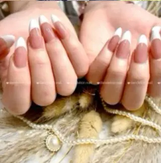 ネイル ウィ べイサンのネイルデザイン