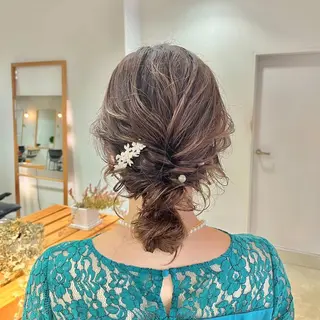 ヘアアレンジ hoNua. 栄/透明感カラーのヘアスタイル