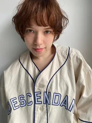 ミディアム カラー パーマ CEINE PATHのヘアスタイル