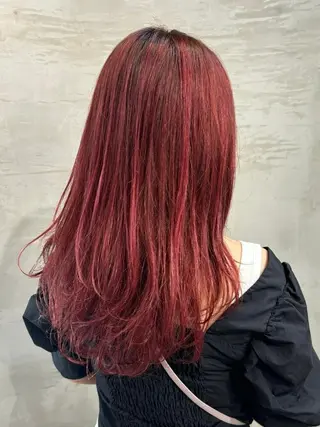 ロング カラー 赤石るな ／nabi  船橋のヘアスタイル