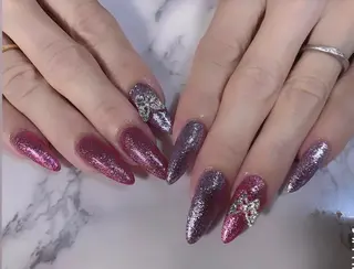 ネイル 高草木 桃香のネイルデザイン