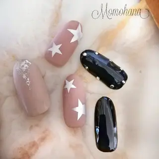 ネイル momohana  のネイルデザイン