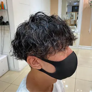 ショート パーマ メンズ メンズ特化型美容師 栗山勇人のヘアスタイル