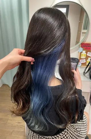 ロング lutz／ MIONのヘアスタイル